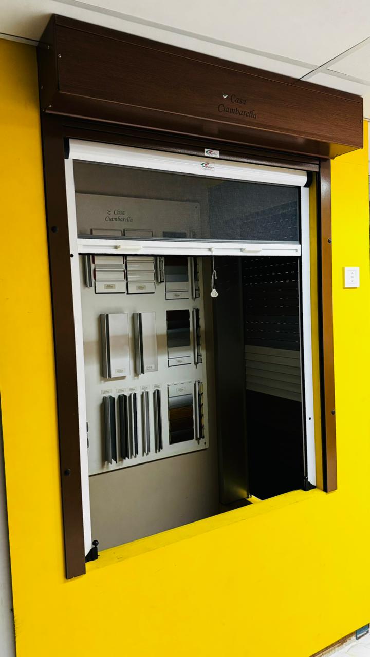 Mosquitero enrollable